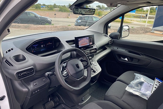 Peugeot Partner 5 of 6