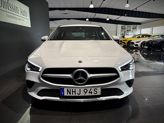 Mercedes-Benz CLA200 17 of 17