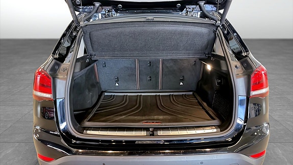 BMW X1 10 of 12