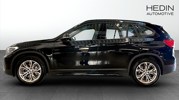 BMW X1 6 of 12
