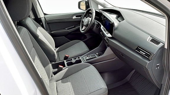 Ford Transit Connect 3 of 10