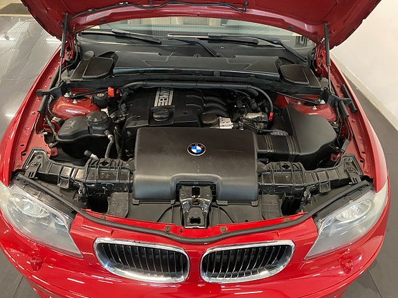 BMW 120i 17 of 20