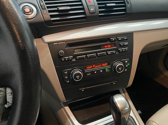 BMW 120i 19 of 20