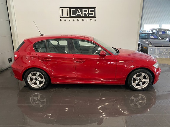 BMW 120i 2 of 20