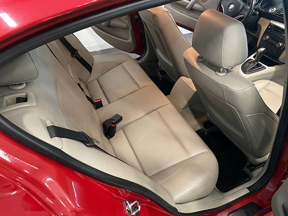 BMW 120i 14 of 20