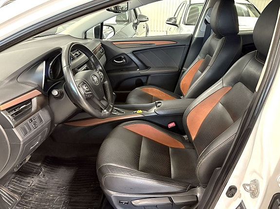 Toyota Avensis 12 of 20
