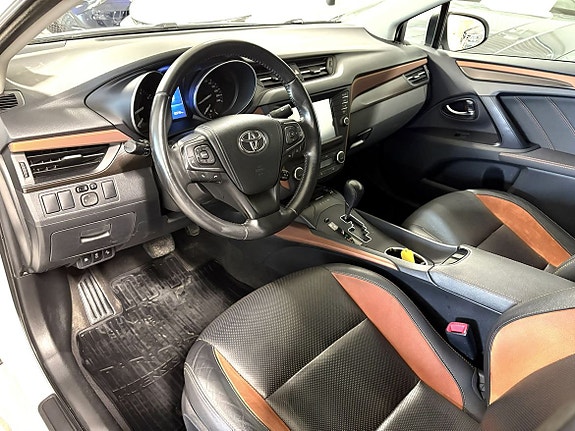 Toyota Avensis 11 of 20