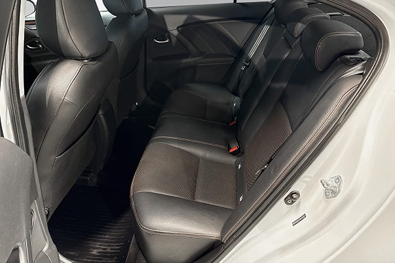 Toyota Avensis 7 of 20