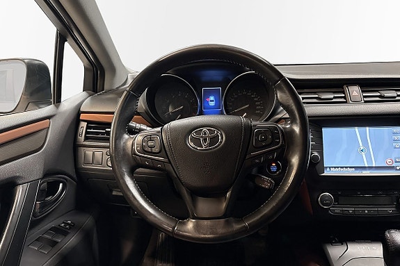 Toyota Avensis 9 of 20