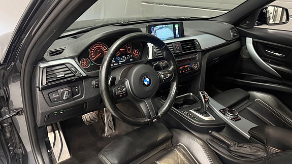 BMW 335d 12 of 30
