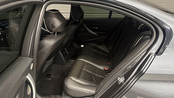 BMW 335d 14 of 30