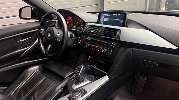 BMW 335d 18 of 30