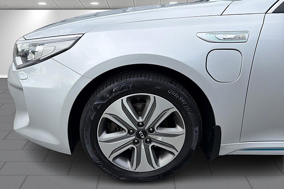 Kia Optima 9 of 20