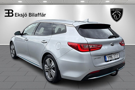 Kia Optima 8 of 20
