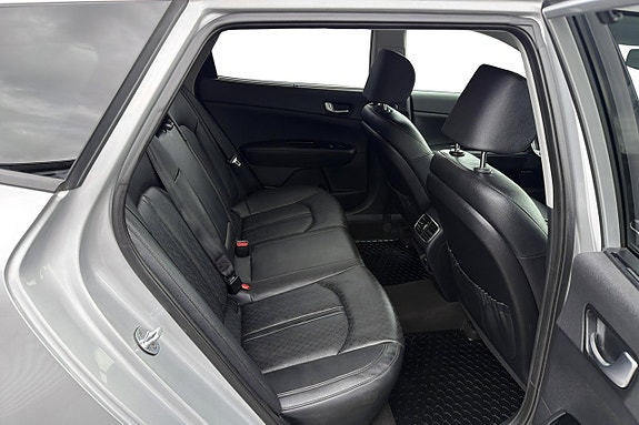 Kia Optima 13 of 20