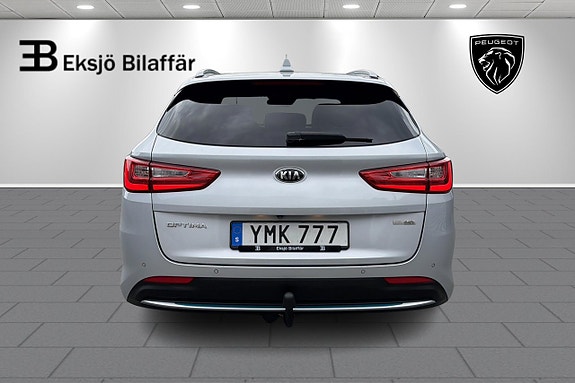 Kia Optima 6 of 20