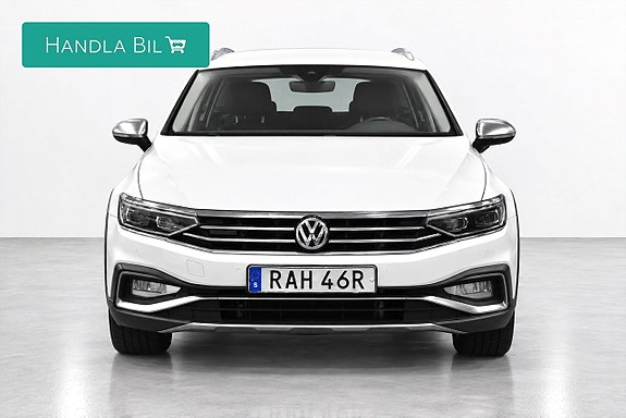 Volkswagen Passat Alltrack 3 of 21