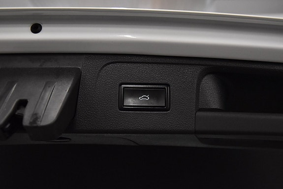 Volkswagen Passat Alltrack 20 of 21