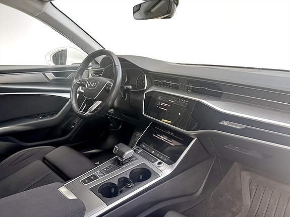 Audi A6 12 of 17