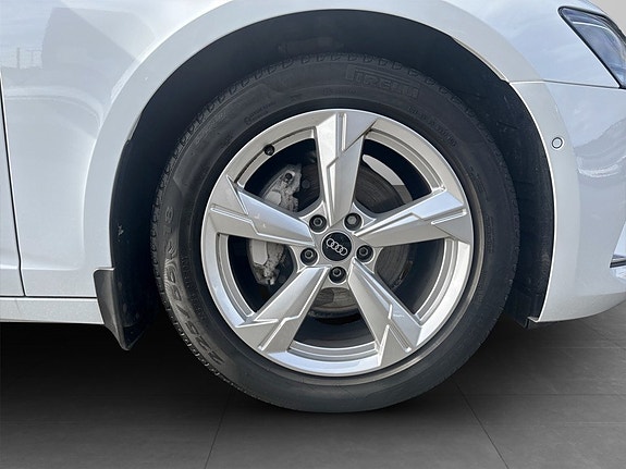 Audi A6 15 of 17