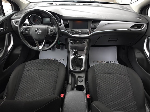 Opel Astra 8 of 11