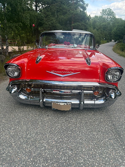 Chevrolet Bel Air 4 of 11