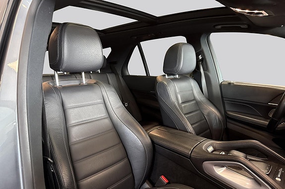 Mercedes-Benz GLE350 de 13 of 16