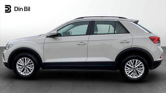 Volkswagen T-Roc 2 of 14
