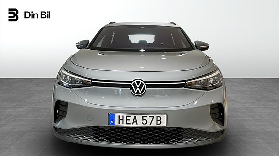 Volkswagen ID.4 4 of 12