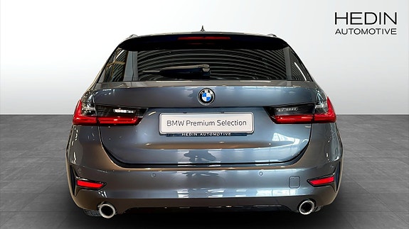 BMW 330e 7 of 11