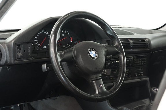 BMW M5 16 of 18