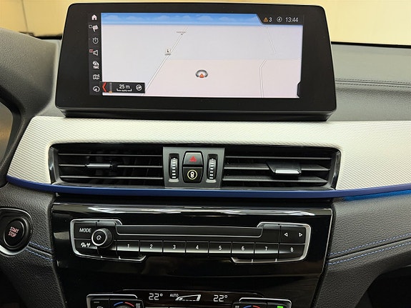 BMW X1 14 of 17
