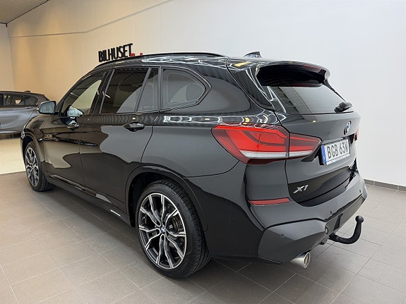 BMW X1 3 of 17