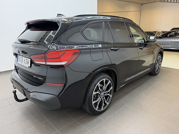 BMW X1 9 of 17