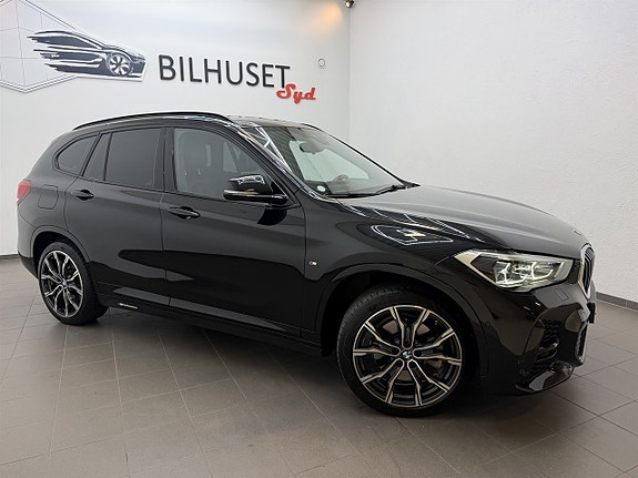 BMW X1 2 of 17