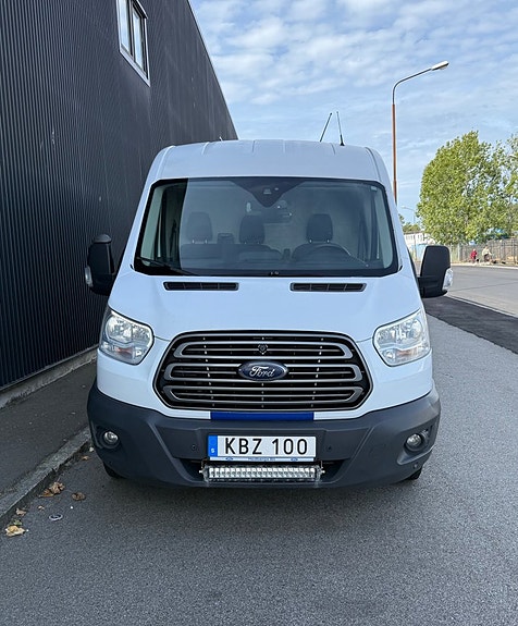 Ford Transit 2 of 17
