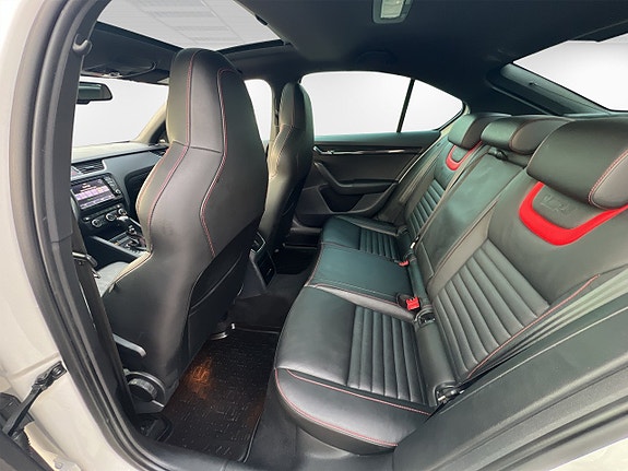 Skoda Octavia RS 9 of 19