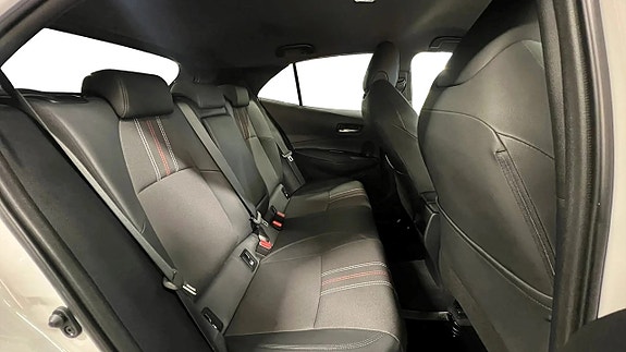 Toyota Corolla 14 of 25