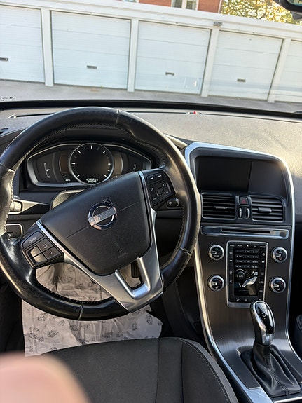 Volvo XC60 7 of 7