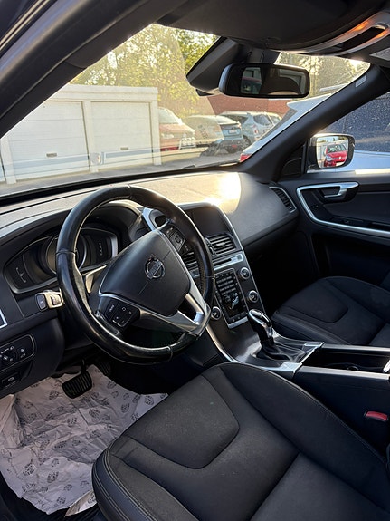 Volvo XC60 6 of 7
