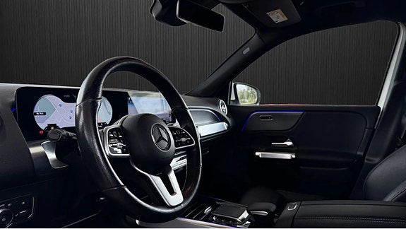 Mercedes-Benz GLB200 d 5 of 9