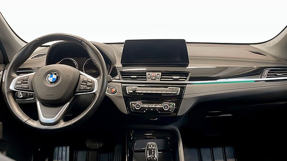 BMW X1 4 of 11