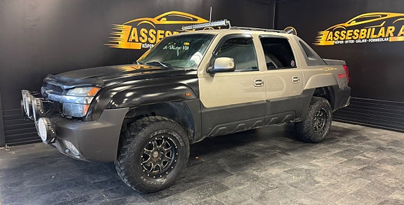 Chevrolet Avalanche 6 of 22