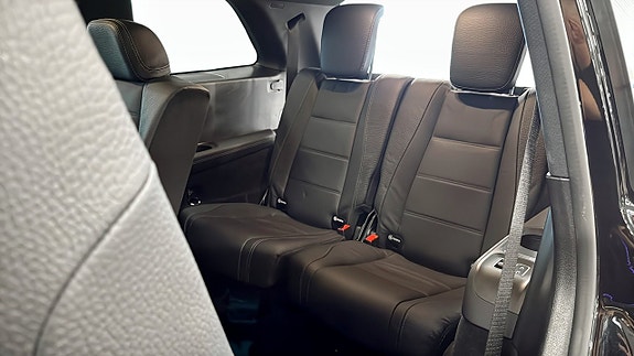 Mercedes-Benz GLS450 d 14 of 26