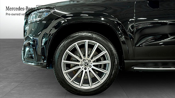 Mercedes-Benz GLS450 d 9 of 26