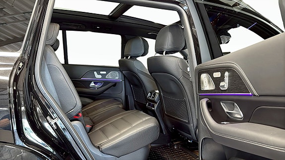 Mercedes-Benz GLS450 d 5 of 26