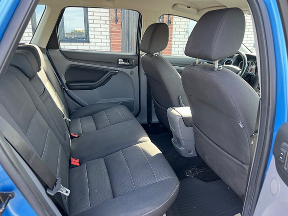 Ford Focus 14 of 17
