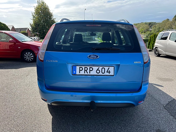 Ford Focus 9 of 17