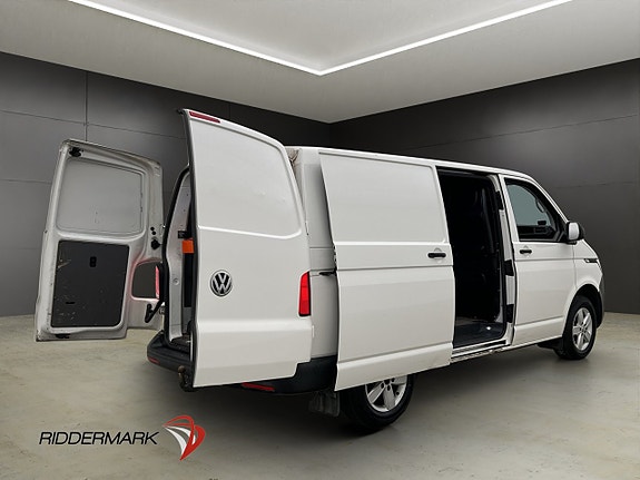 Volkswagen Transporter 11 of 30