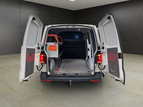 Volkswagen Transporter 13 of 30
